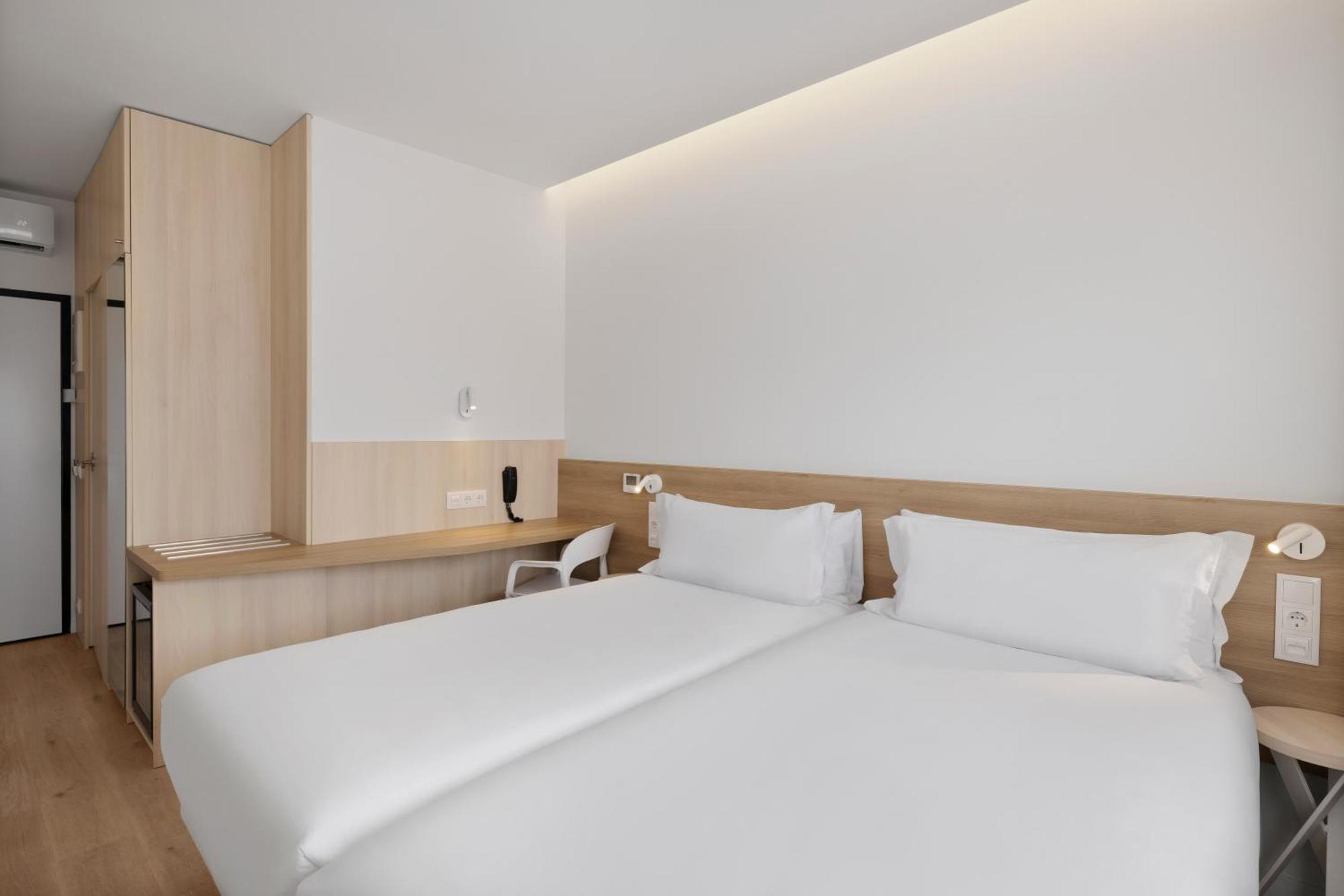 B&B Hotel Виана-ду-Каштелу Экстерьер фото