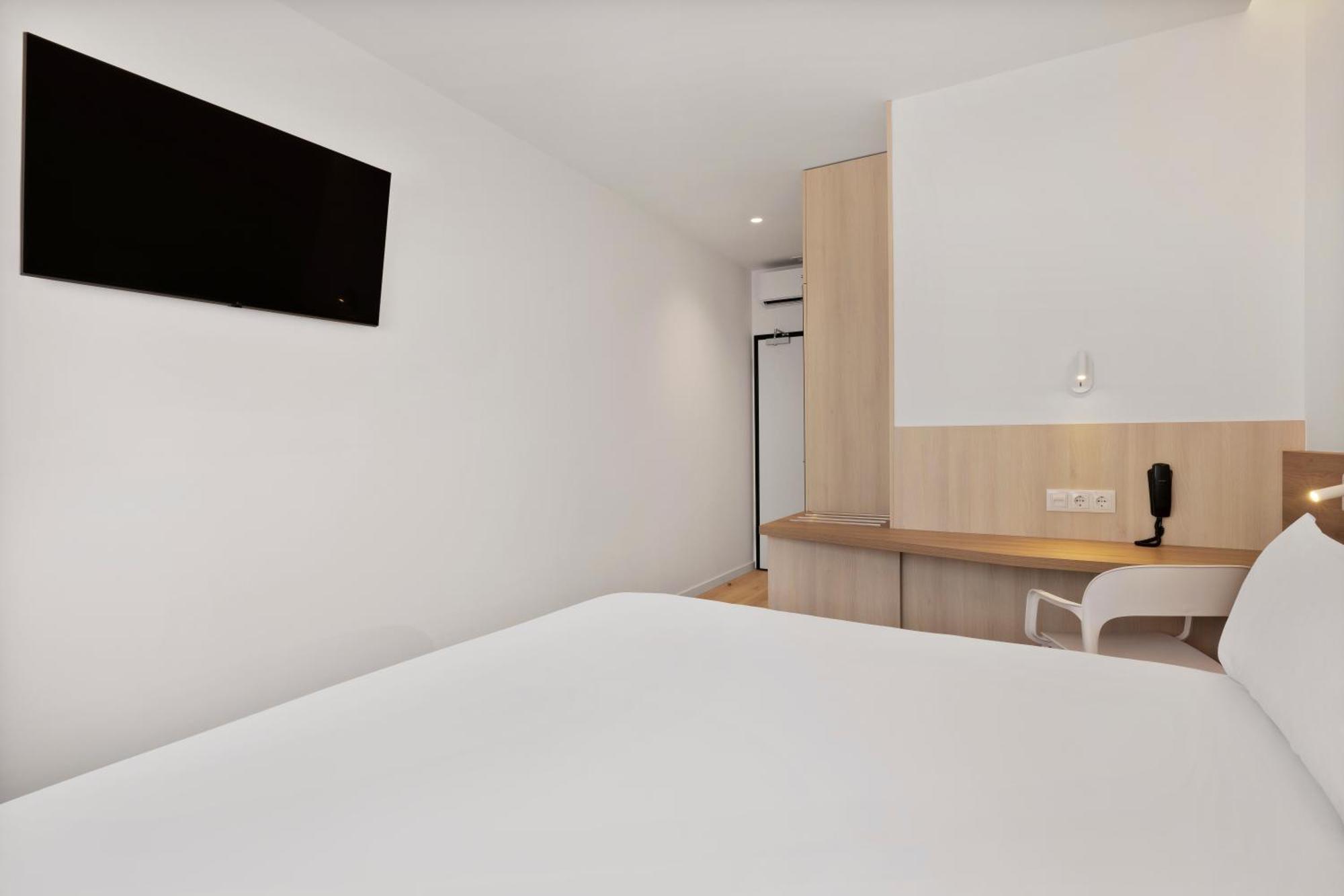 B&B Hotel Виана-ду-Каштелу Экстерьер фото