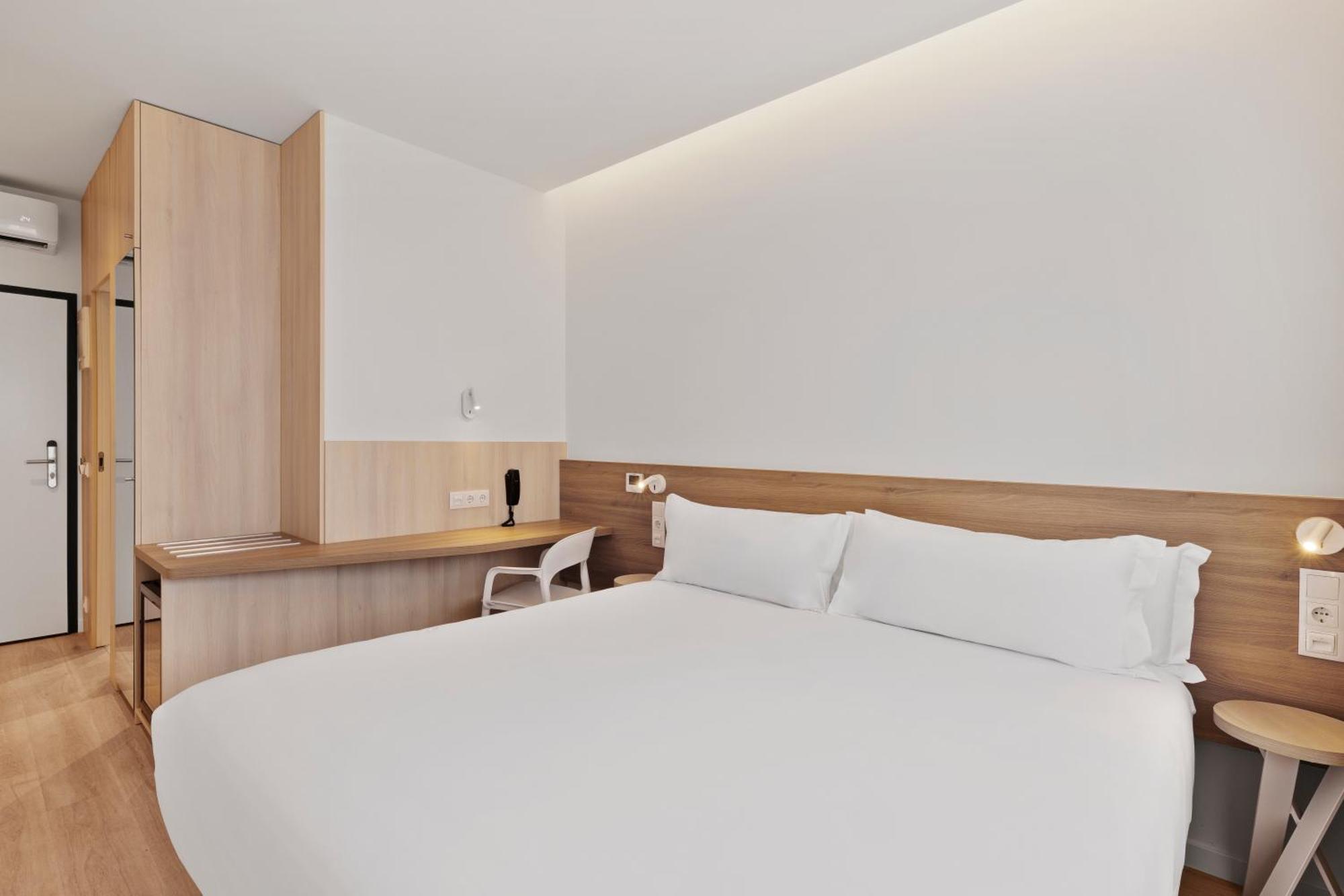 B&B Hotel Виана-ду-Каштелу Экстерьер фото