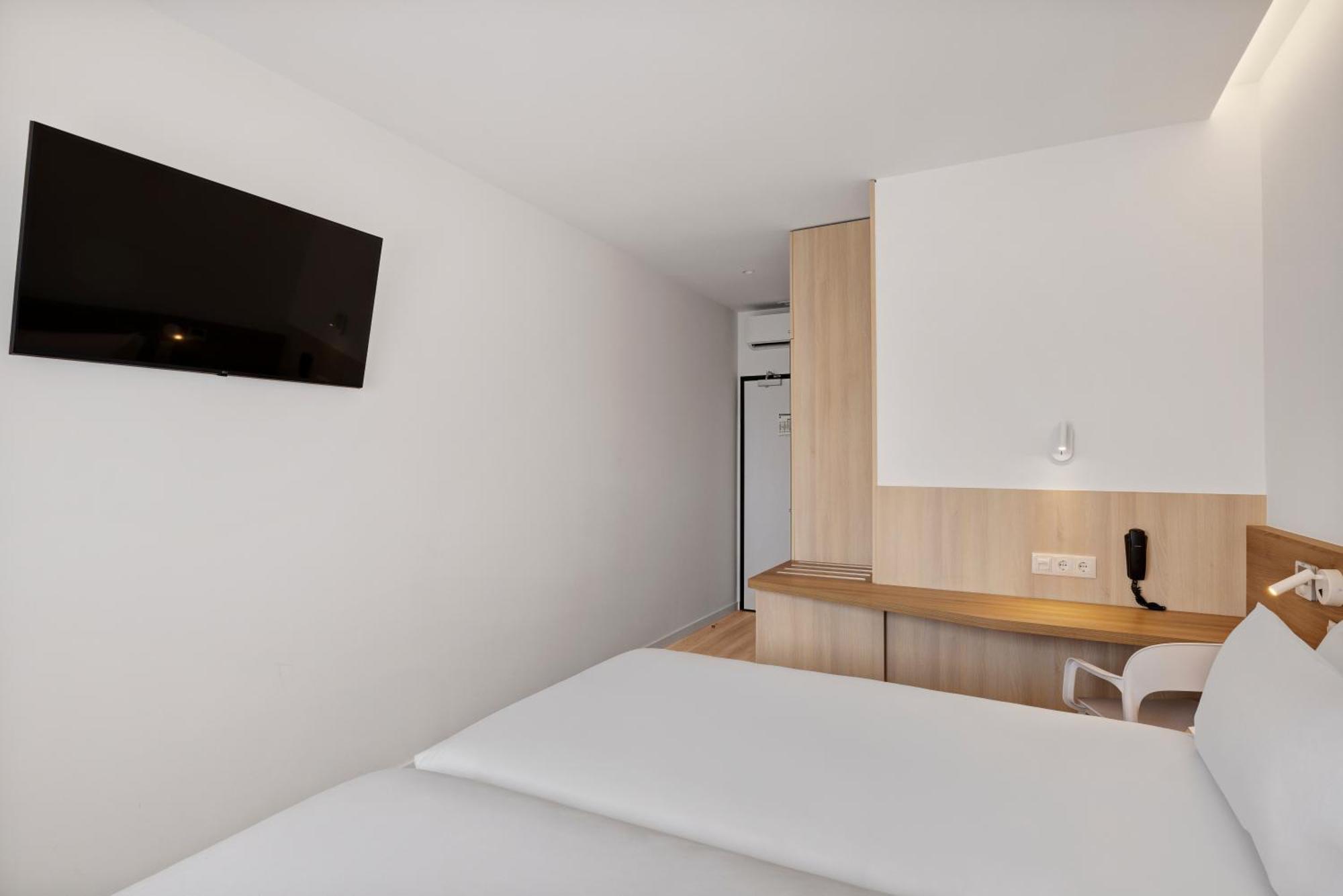 B&B Hotel Виана-ду-Каштелу Экстерьер фото