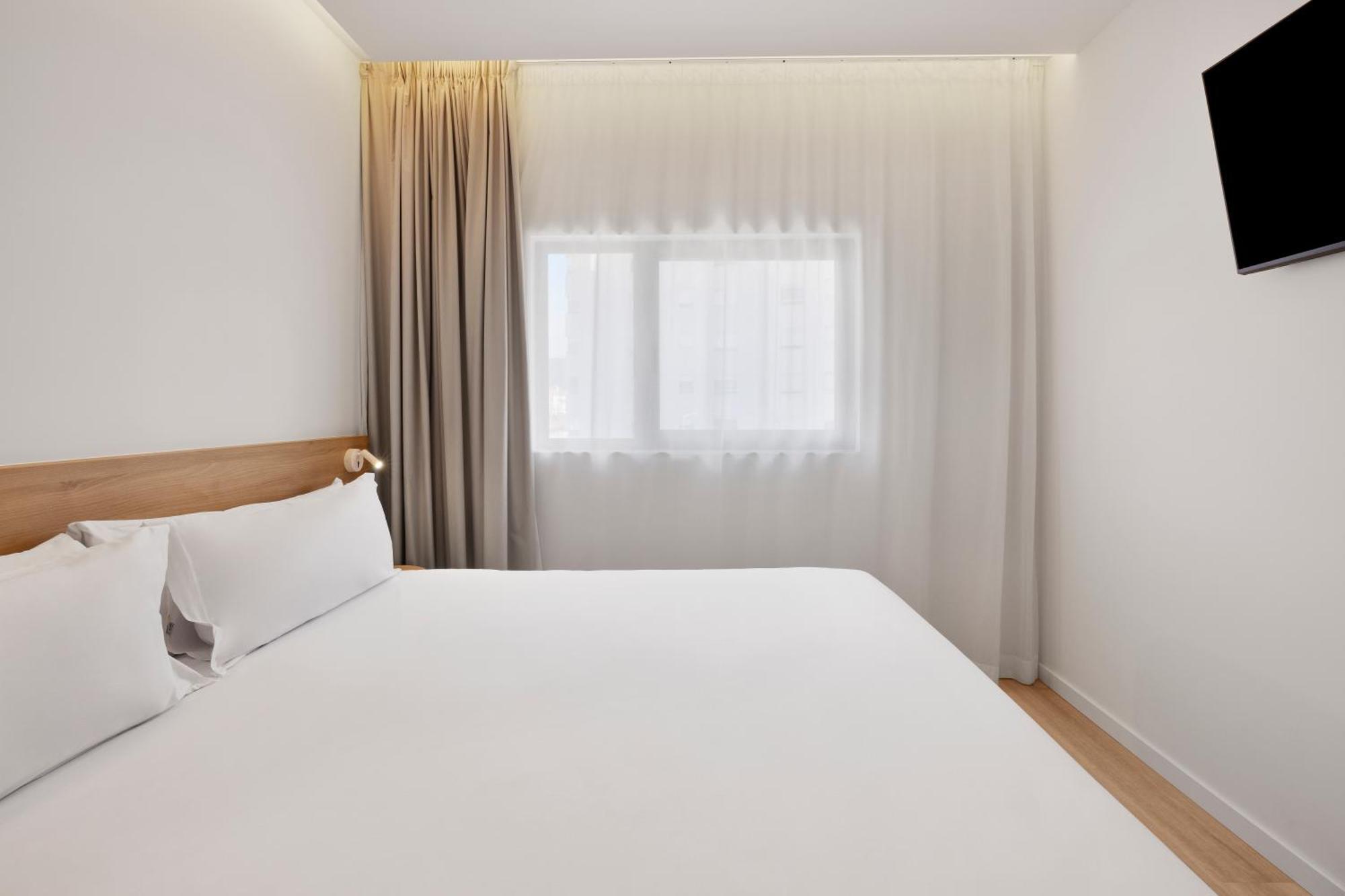 B&B Hotel Виана-ду-Каштелу Экстерьер фото